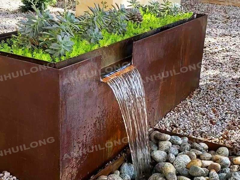 <h3>Water Features, Outdoor Fountains, Pond Pumps by Aquascape</h3>

