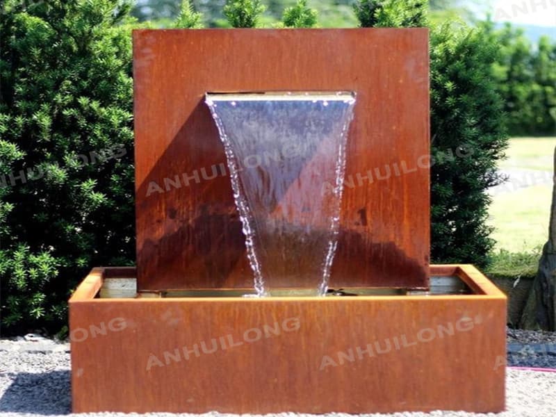 <h3>Rust modern outdoor water fountain for Ornamental Garden</h3>
